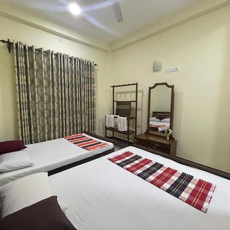 House Of Richness Hotel Негомбо Екстериор снимка